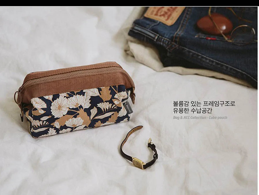 Flamingo Print Cosmetic Bag – Waterproof Canvas Travel Makeup & Toiletry Organizer