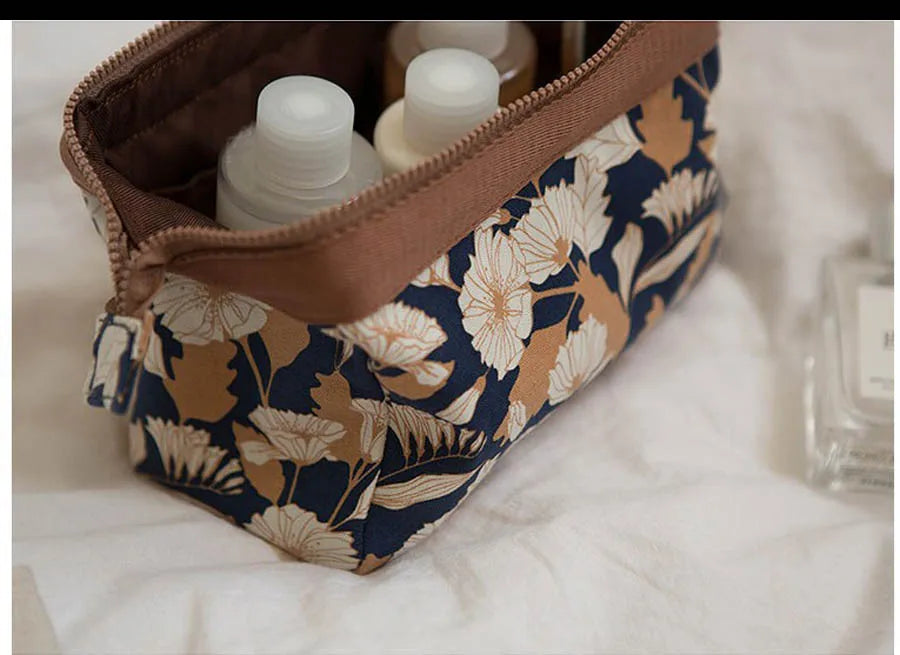 Flamingo Print Cosmetic Bag – Waterproof Canvas Travel Makeup & Toiletry Organizer