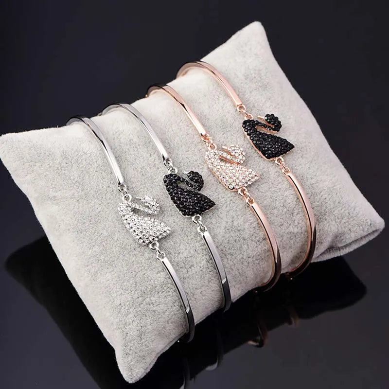 Zircon Charm Bracelet – Butterfly, Daisy & Evil Eye | Gold, Rose Gold & Silver | Women's Luxury Bangle