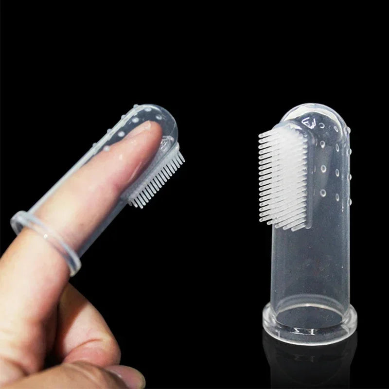 Silicone Finger Toothbrush for Dogs & Cats – Soft, Gentle Teeth Cleaning, Bad Breath & Tartar Care