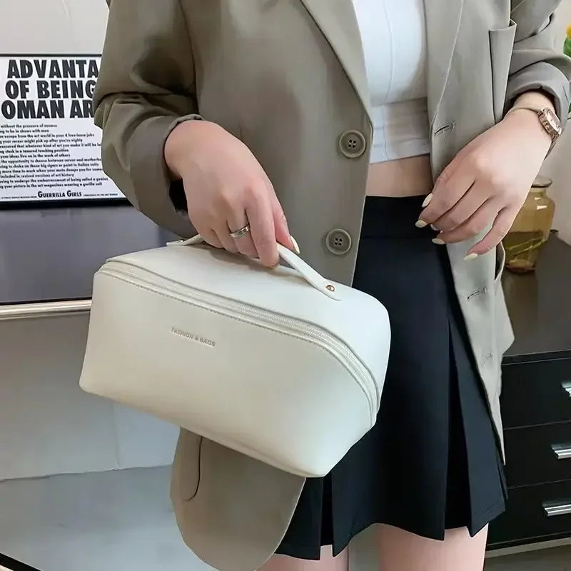 Waterproof Makeup Bag – Large Capacity Portable Beauty & Skincare Clutch
