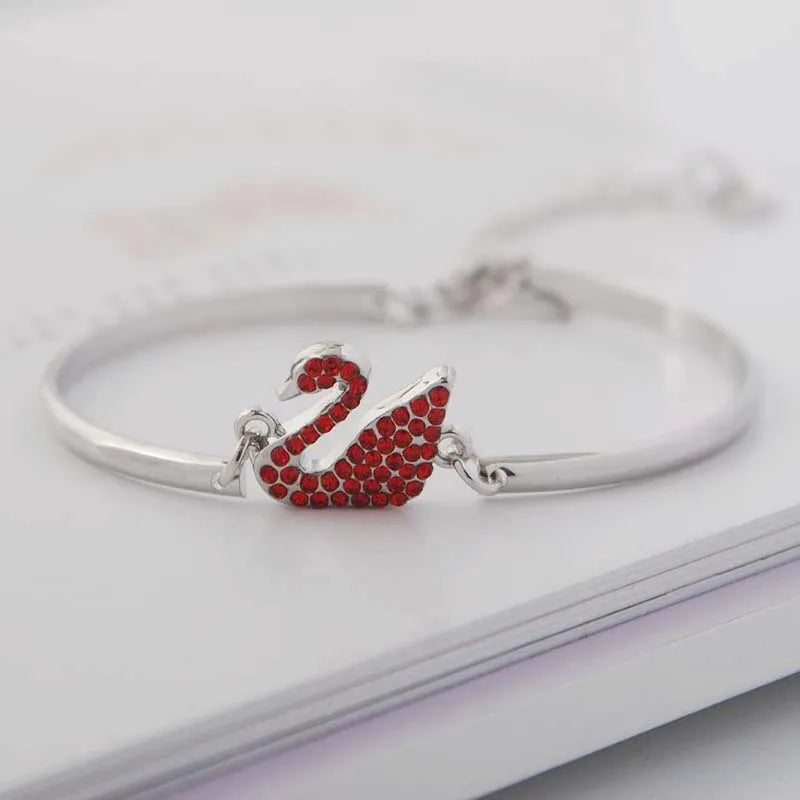 Zircon Charm Bracelet – Butterfly, Daisy & Evil Eye | Gold, Rose Gold & Silver | Women's Luxury Bangle