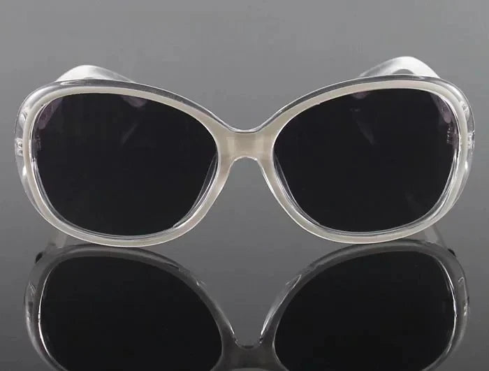 Women's Oval UV400 Sunglasses – Polarized Gradient Lenses | Red, Tea, Purple, Black