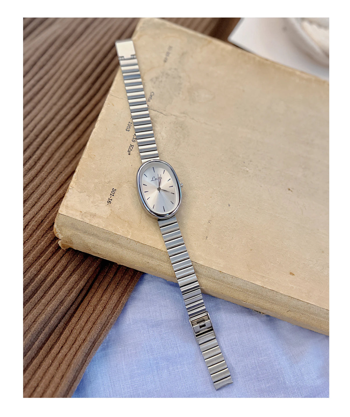 Women's Vintage Quartz Watch