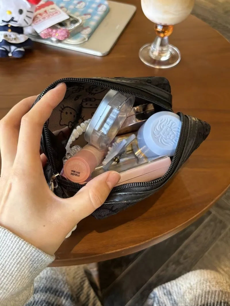 Mesh Makeup Bag – Portable Cosmetic Pouch & Travel Toiletry Organizer