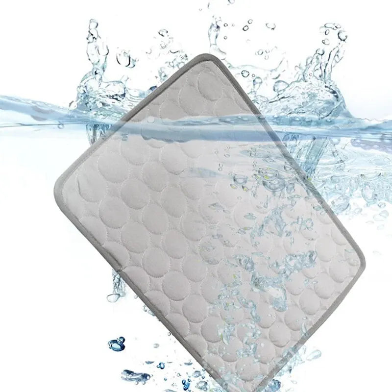 Pet Cooling Mat – Summer Ice Silk Sleeping Pad for Cats & Dogs