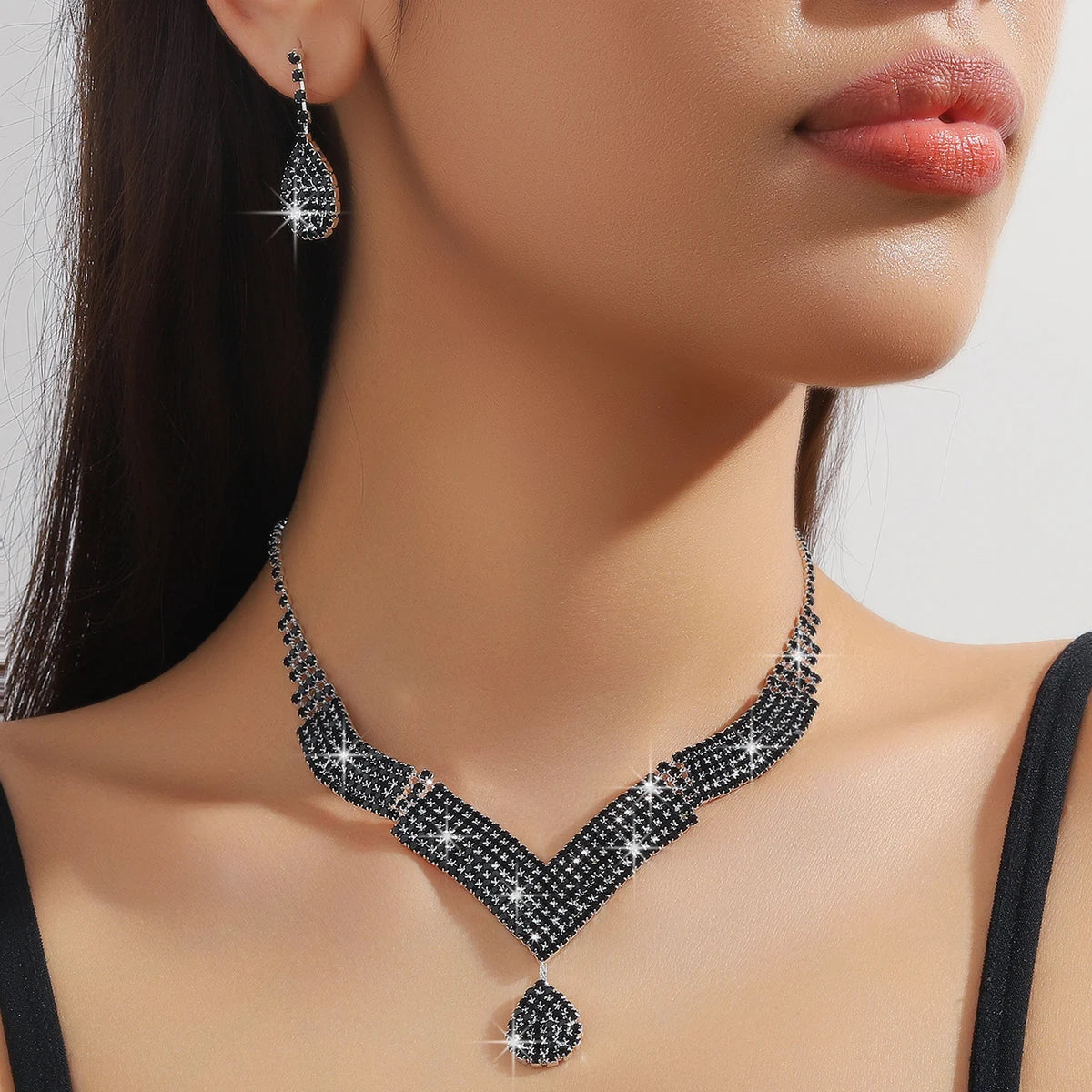 Rhinestone Water Drop Jewelry Set