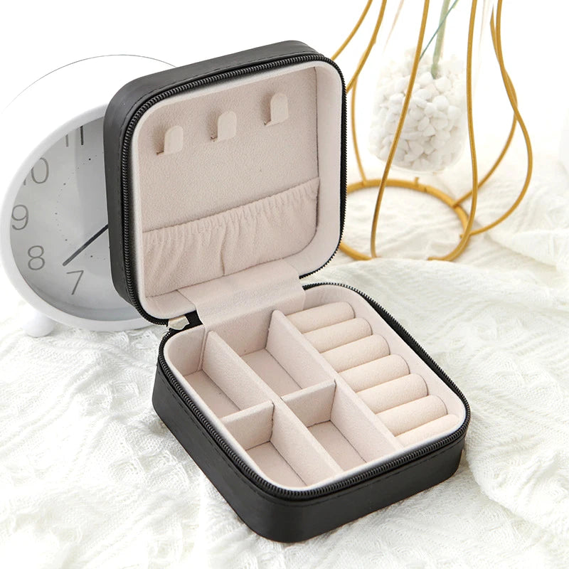 Travel Leather Jewelry Box – Single Layer
