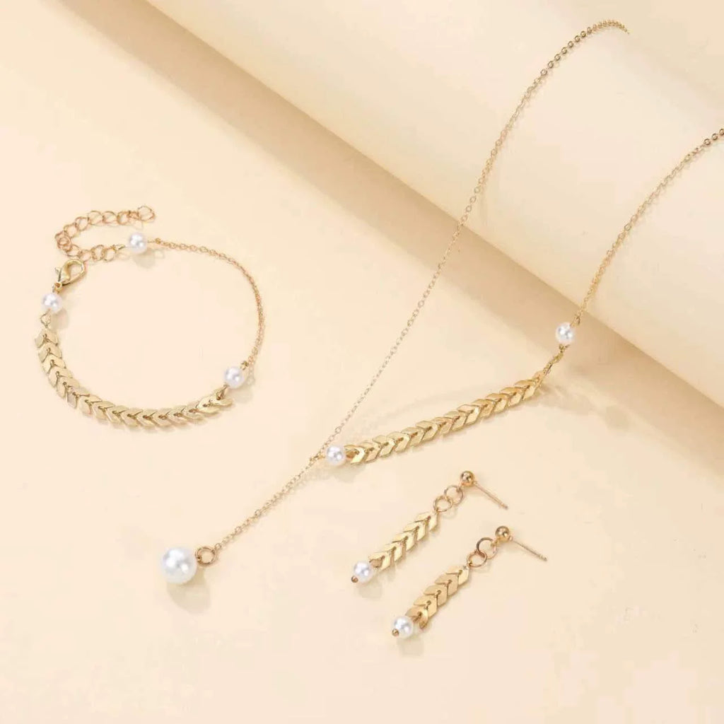 Gold Pearl Jewelry Set