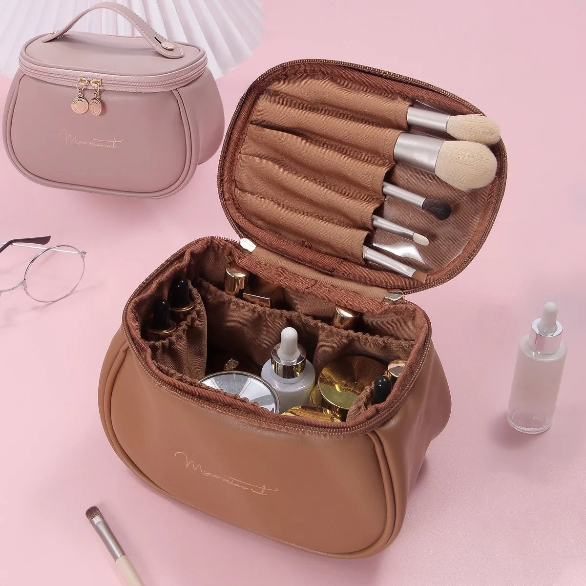 Women's Waterproof Makeup Bag – Large Capacity PU Leather Travel Cosmetic Case