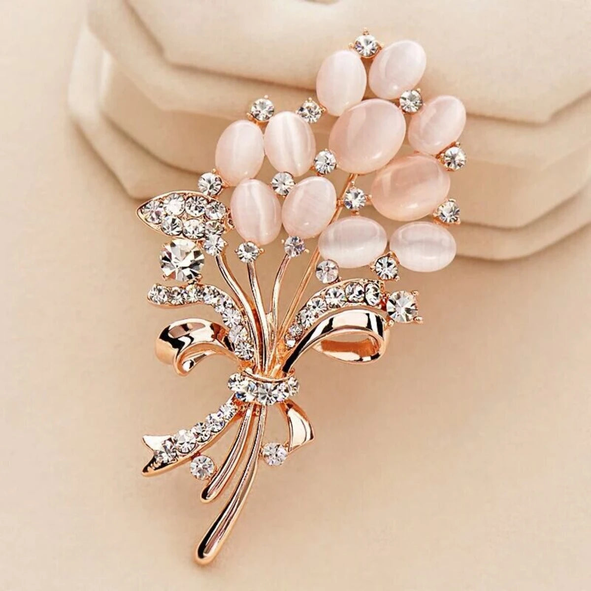 Elegant Tulip Flower Brooch – Women's Fashion Pin