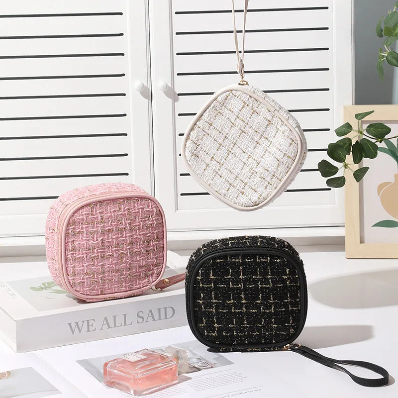 Mini Makeup Pouch – Portable Cosmetic Organizer Bag for Women