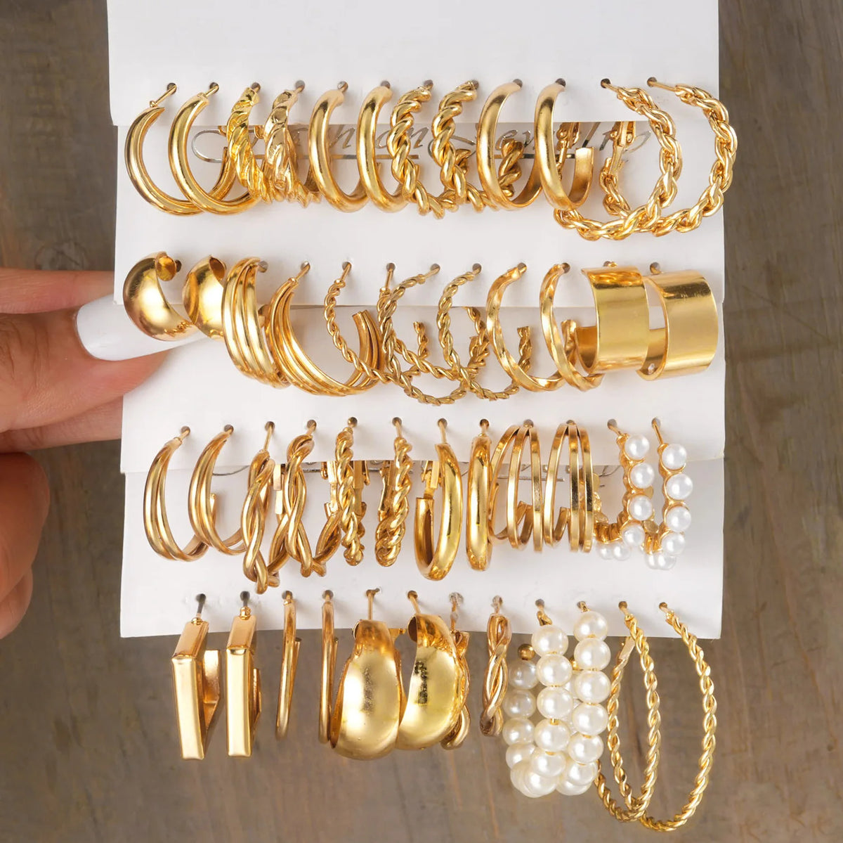 24-Pair Earrings Gift Set