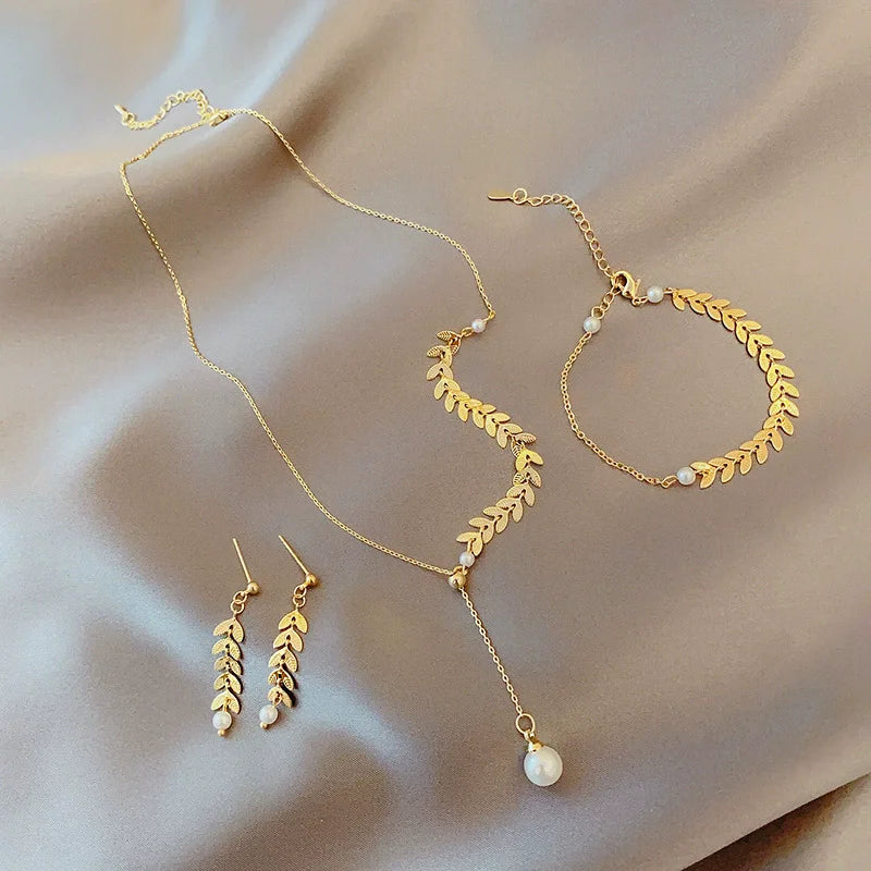 Gold Pearl Jewelry Set