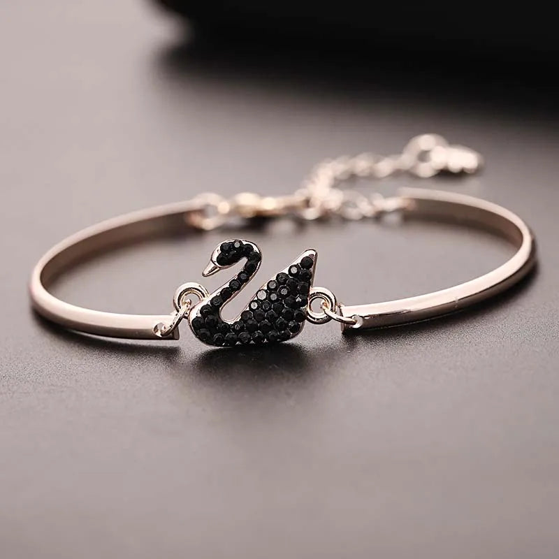 Zircon Charm Bracelet – Butterfly, Daisy & Evil Eye | Gold, Rose Gold & Silver | Women's Luxury Bangle