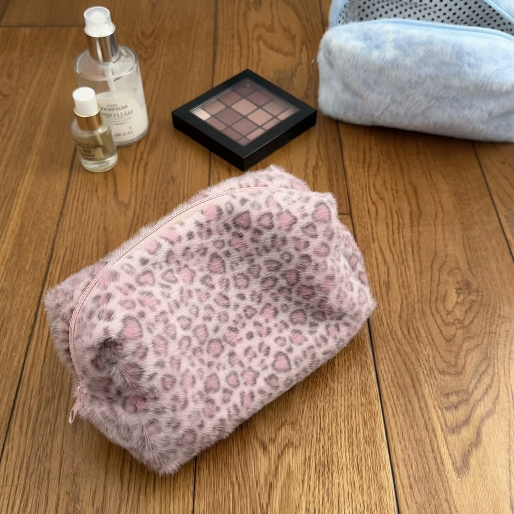 Trousse rose sans marques